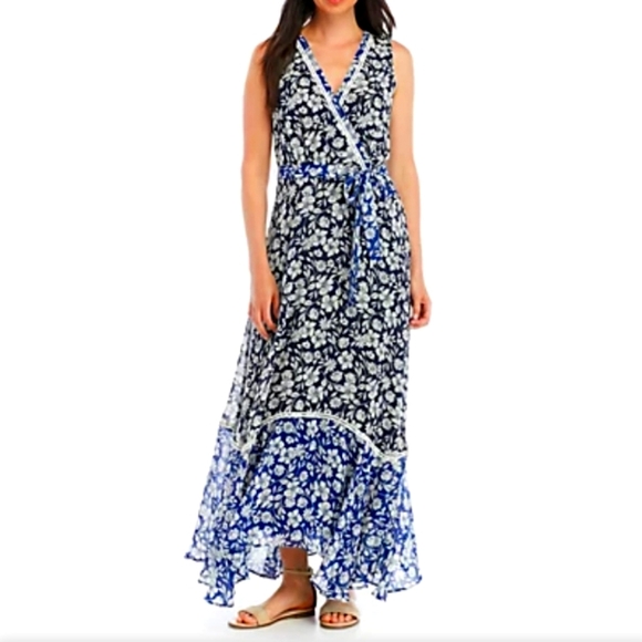 Gabby Skye Dresses & Skirts - Gabby Skye NWOT